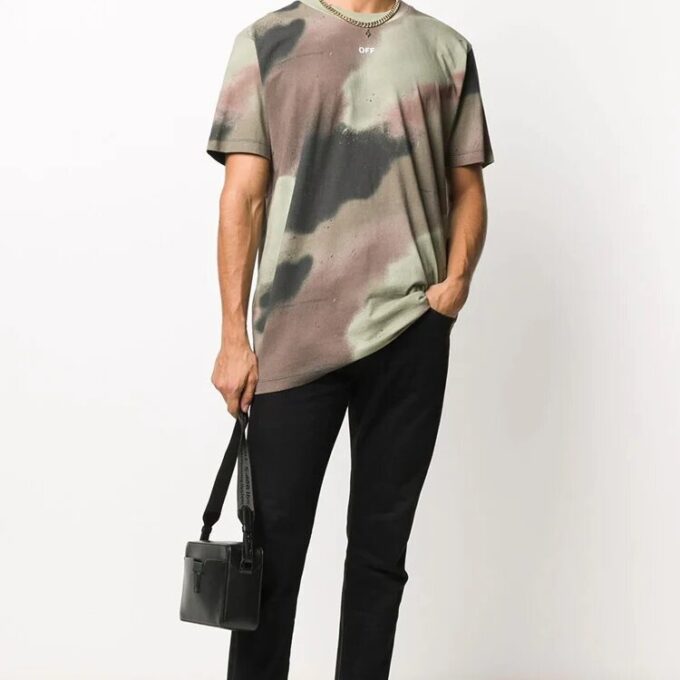 Camouflage-trykk Stencil Kort ermet Shorts