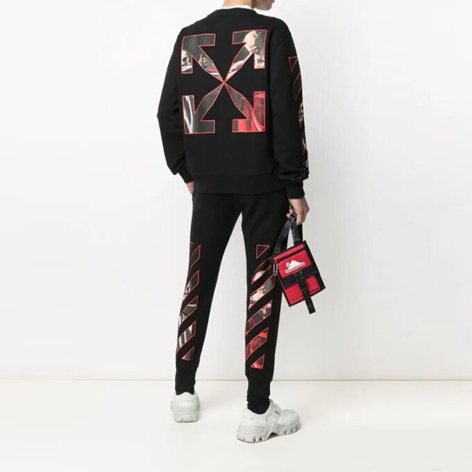 Caravaggio Slim Crewneck «Svart/Rød»