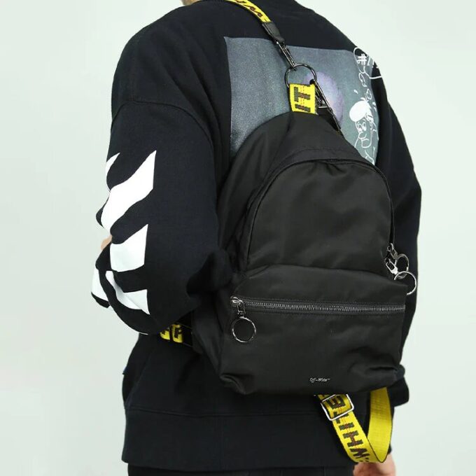 FW19 Mini-ryggsekk Svart/Gul