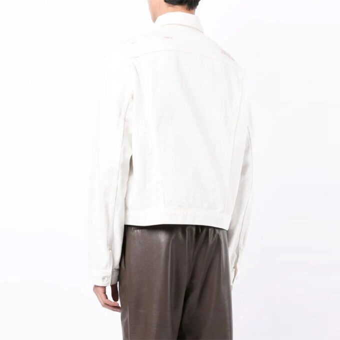 FW21 ensfarget Denim-jakke med knapper, rett snitt, hvit