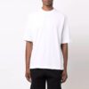 FW21 geometrisk mønster, rund hals, korte ermer, slim fit-versjon, hvit