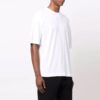 FW21 geometrisk mønster, rund hals, korte ermer, slim fit-versjon, hvit