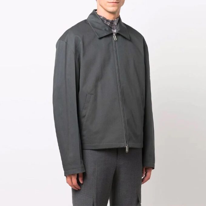 FW21 Jakke med glidelås og ensfarget revers, grå