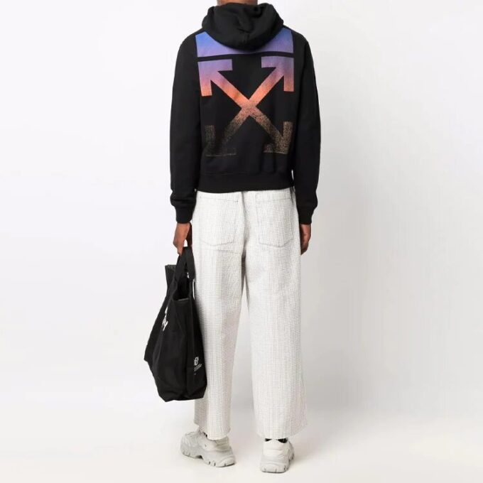 FW21 Langermet versjon med Arrows-mønster, svart