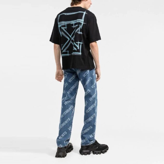 FW21 Rundhalset med alfabet-trykk, korte ermer, løs passform, svart