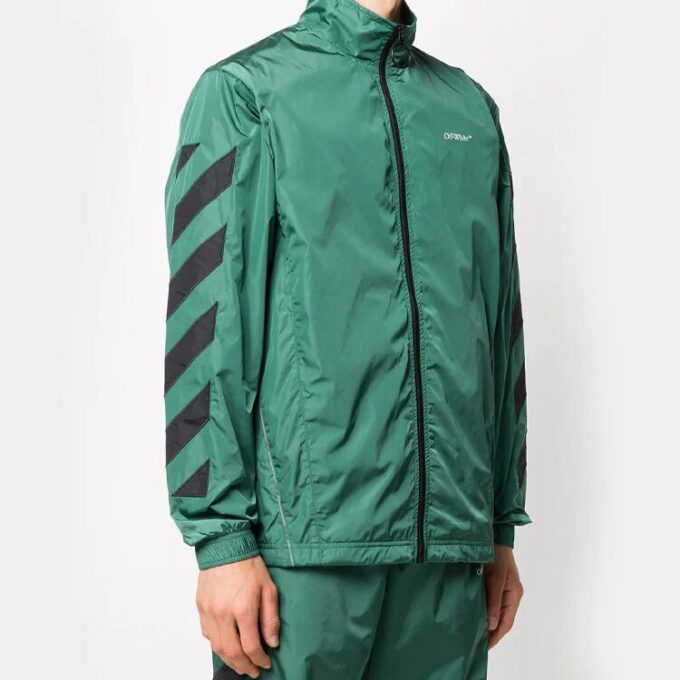 Jakke med diagonale striper