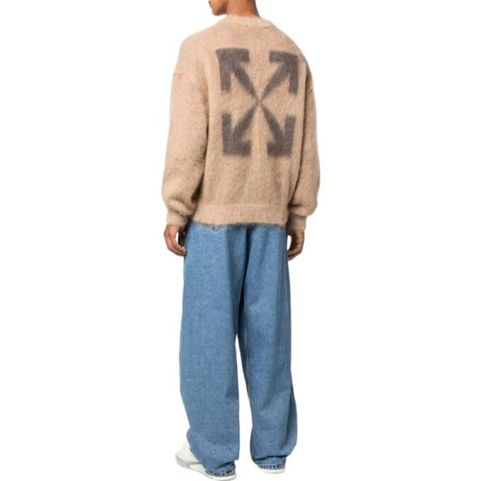 Jumper med brodert logo