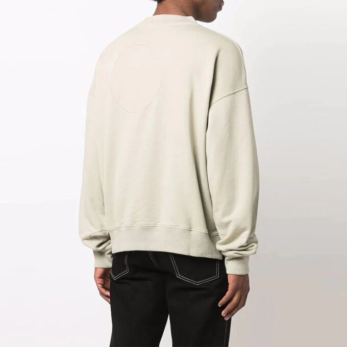 Logo brodert ensfarget langermet løs passform beige
