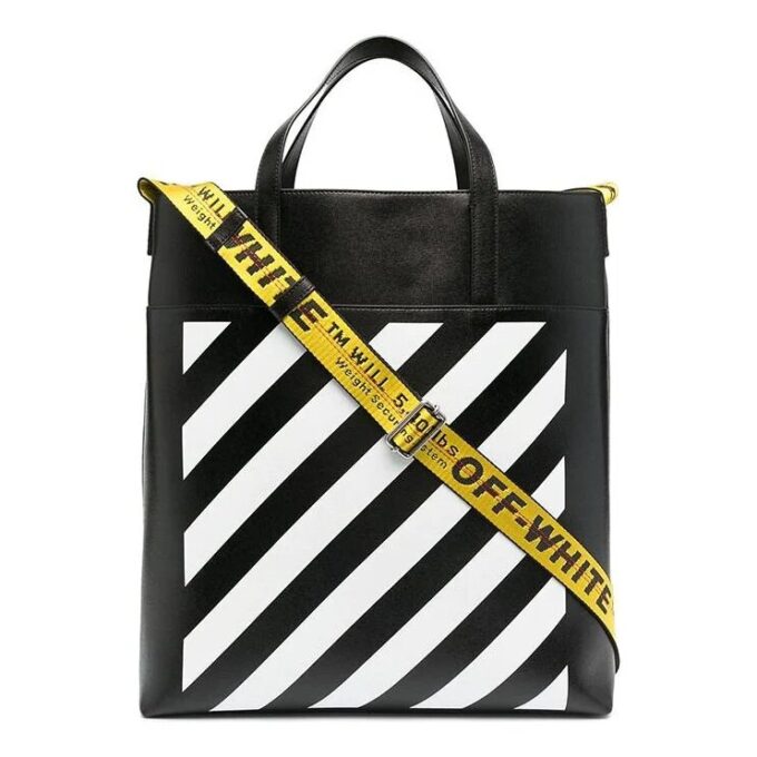 Logo Leather Tote «Black»