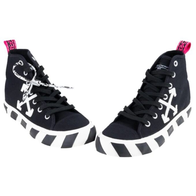 OFF-sko Skatesko Hi «Black And White»