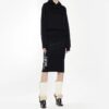 Off-White Arrow Svart