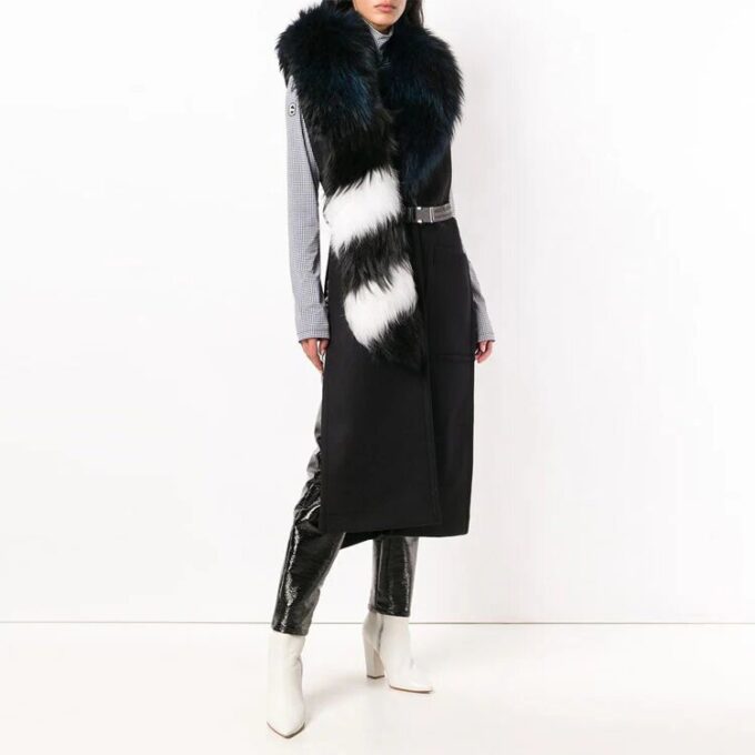 Off-White Ermeløs Stor Slim Fit-versjon Svart