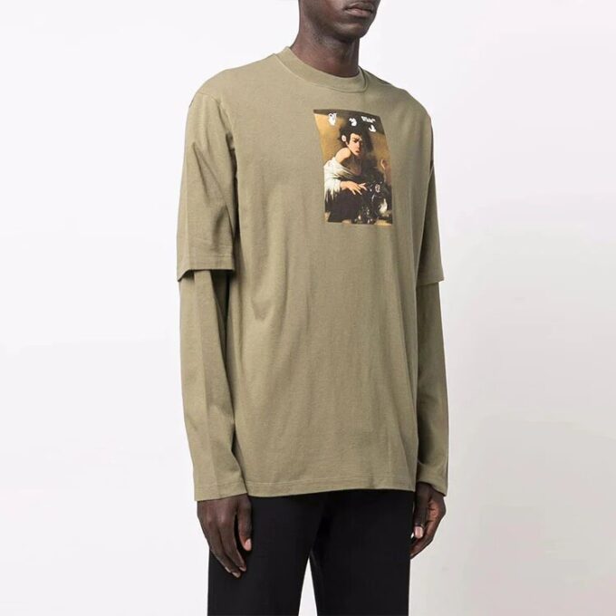 Off-White Herre Caravaggio Boy-trykk Langermet Løs Passform Militærgrønn T-skjorte