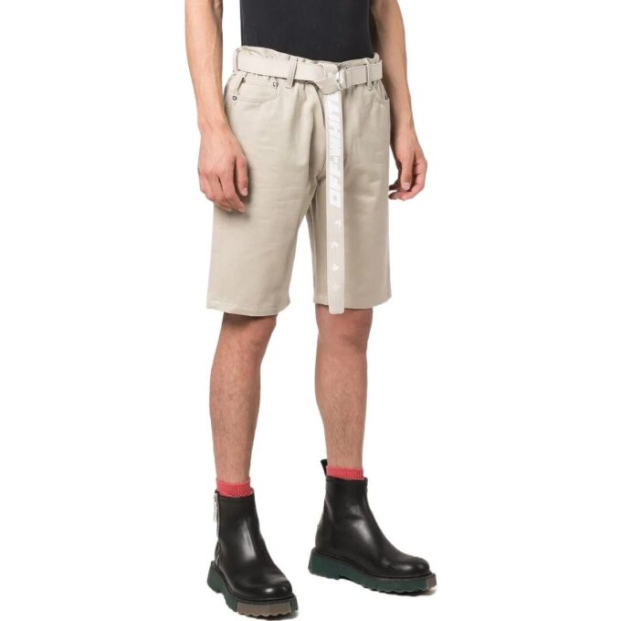 Off-White Herre ensfarget bomullsShorts med knapp i livet, kremhvit