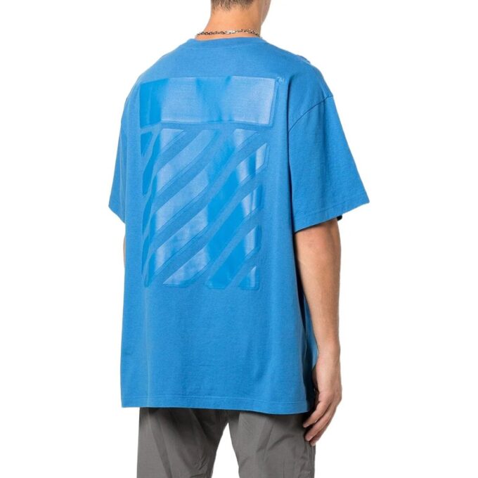 Off-White Herre ensfarget T-skjorte med stort logo-trykk, rund hals og korte ermer