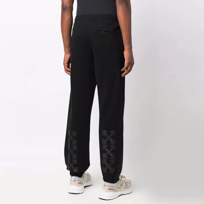 Off-White Herre FW21 Arrows-logo mønster sportsbukser/joggebukser Svart