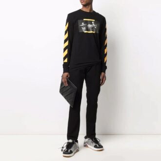 Off-White Herre FW21 Caravaggio-maleri Langermet svart T-skjorte