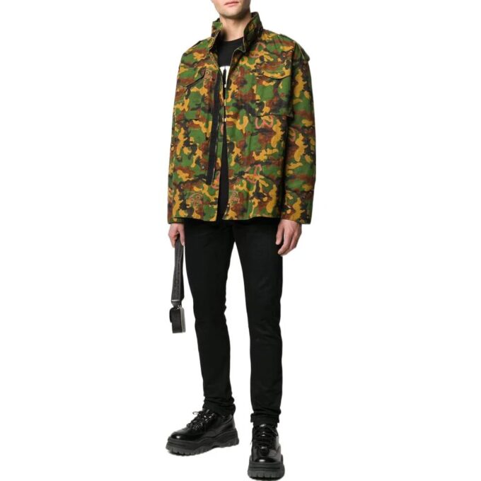 Off-White Herre FW22 Klassisk jakke med militært kamuflasjemønster, grønn