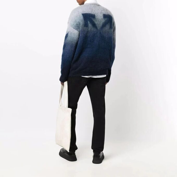 Off-White Herre Gradient-effekt Rund hals Langermet Ullgenser Løs passform Blå