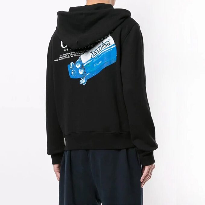 Off-White Herre-shorts med trykk og glidelås, svart