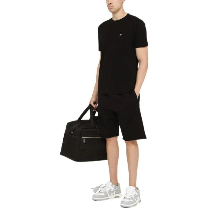 Off-White Herre SS22 Ensfargede shorts, svart