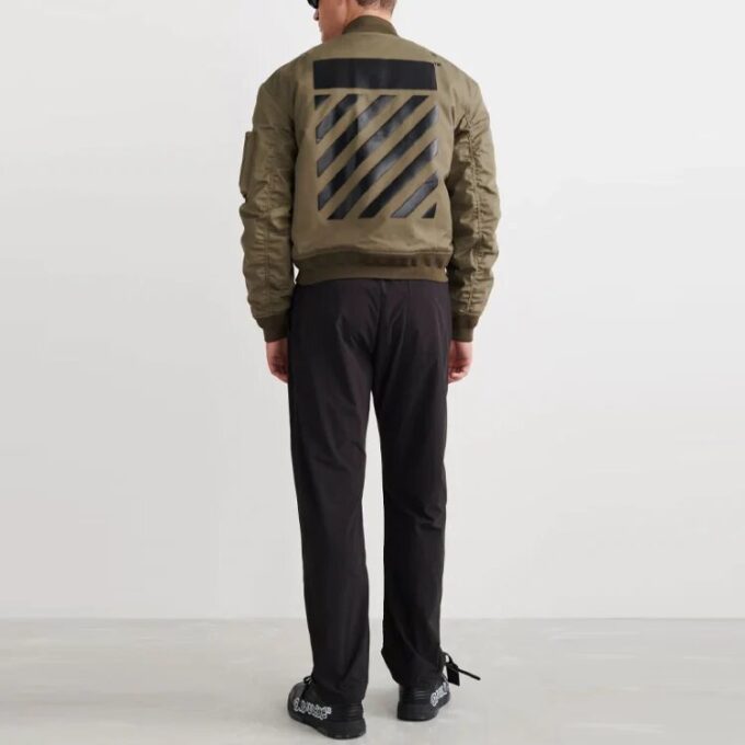 Off-White Herre SS22 Ensfarget Casual-bukser med rette ben, svart