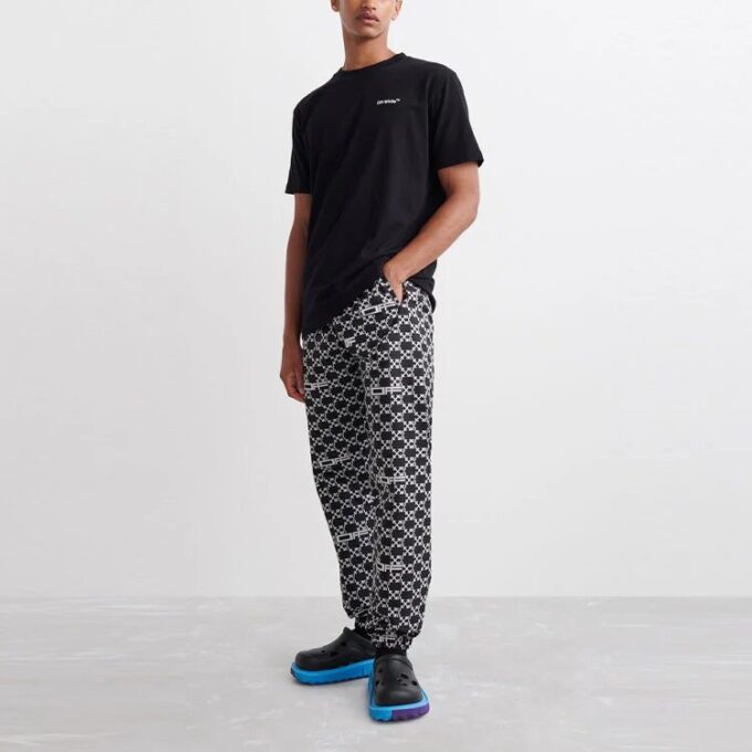 Off-White Herre SS22 Heltrykk Pilemønster Alfabet Sportsbukser/Joggebukser Svart