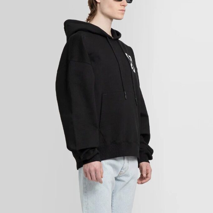Off-White Herre SS22 Kangaroo Pocket Arrow Large Autumn Black