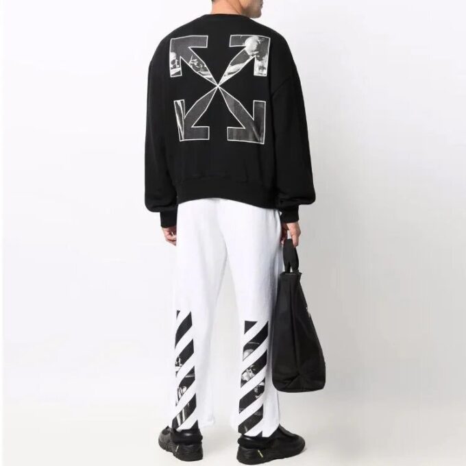Off-White Herre SS22 Rundhalset genser med Arrows-mønster, løs passform, svart