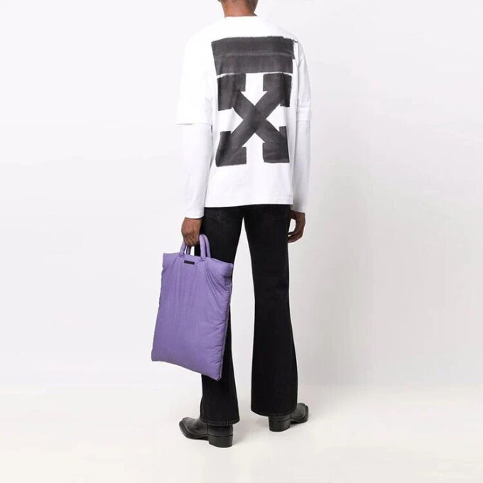 Off-White Herre T-skjorte med pilmønster, dobbeltlags ermer, lange ermer og løs passform, hvit