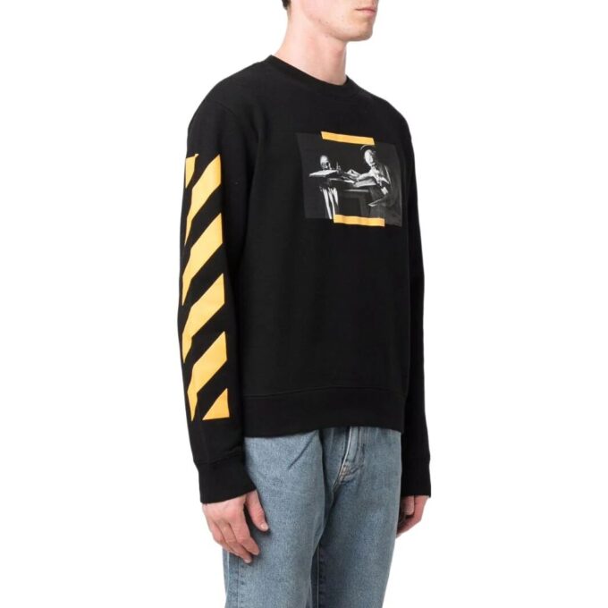 Off-White Herre T-skjorte med trykk, rund hals og lange ermer, svart