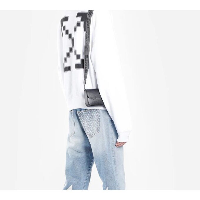 Off-White Herre-T-skjorte med trykt logo og hette, langermet, hvit