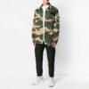 Off-White Herrejakke med logo-trykk, revers og kamuflasjemønster, løs passform, grønn