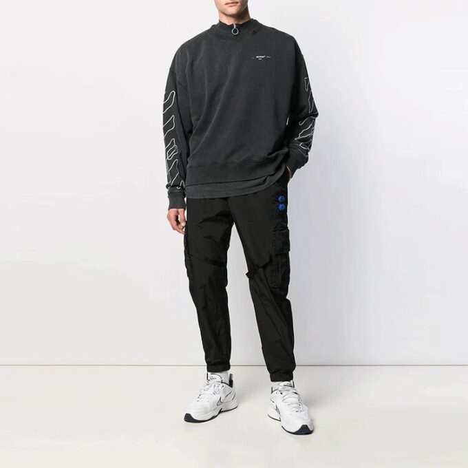 Off-White Herreklassisk stripet logo-trykkgenser Svart