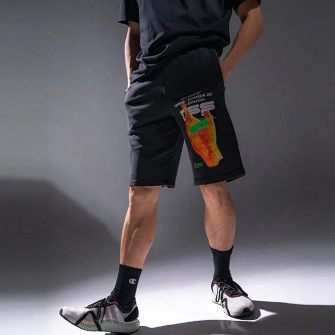 Off-White herreshorts med trykk, svart