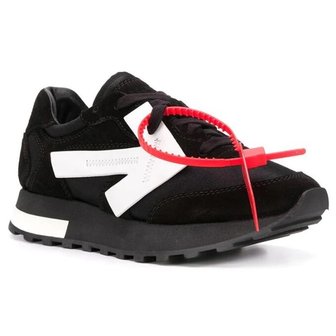 Off-White HG Hard Ground Runner «Black White»