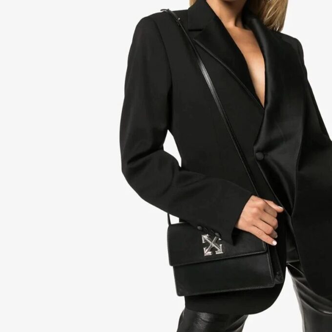 Off-White Jitney 1.0 Crossbody-vesker &laquo;Black&raquo;