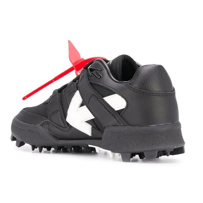 Off-White lave joggesko med Arrows-mønster «Black»