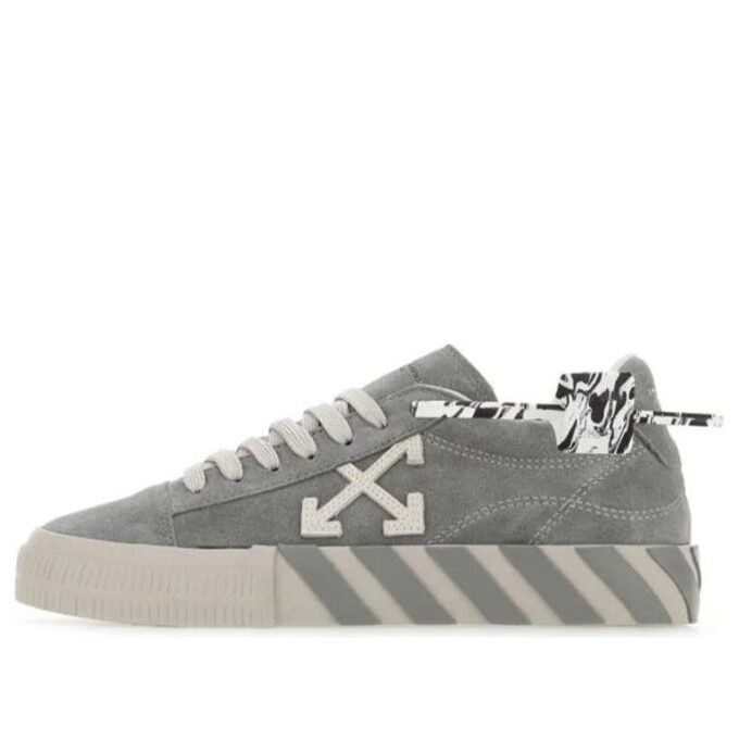 Off-White lave sportssko Grå