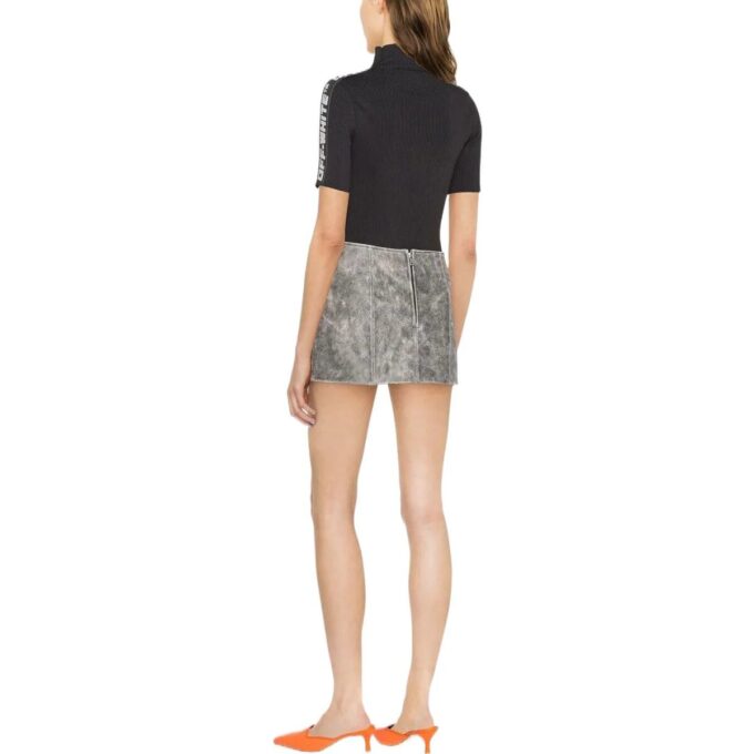 Off-White Logo-Trim Ribbed T-skjorter &laquo;Black&raquo;