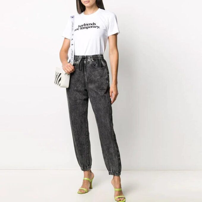 Off-White Slogan Alfabet-trykk Kortærmet Slim Fit-versjon Hvit