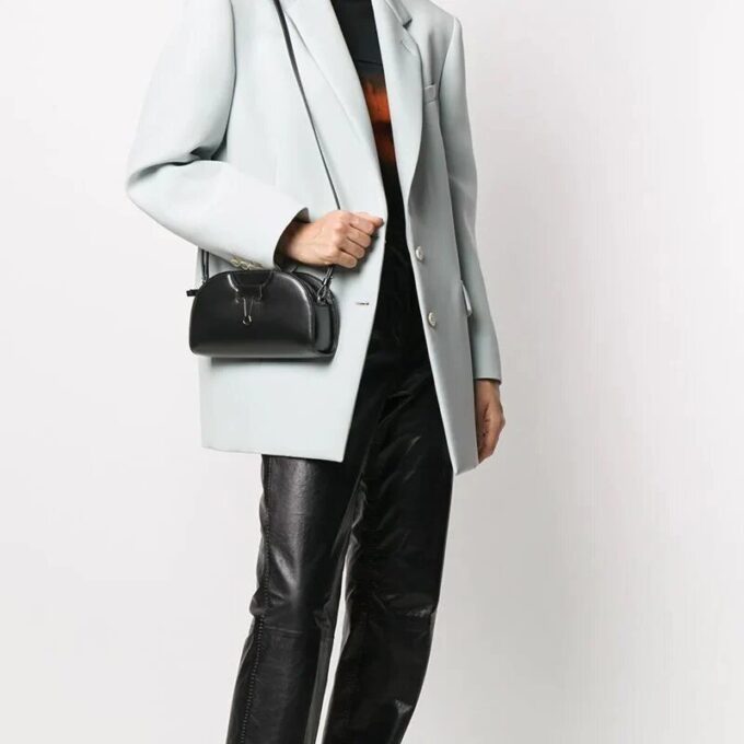 Off-White SWISS svart kameraveske