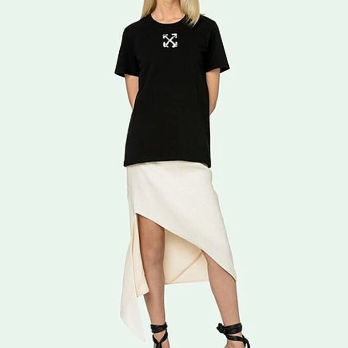 Off-White-trykk, kort ermet, svart