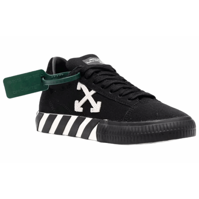 Off-White Vulc Low Canvas Sneaker «Black White»