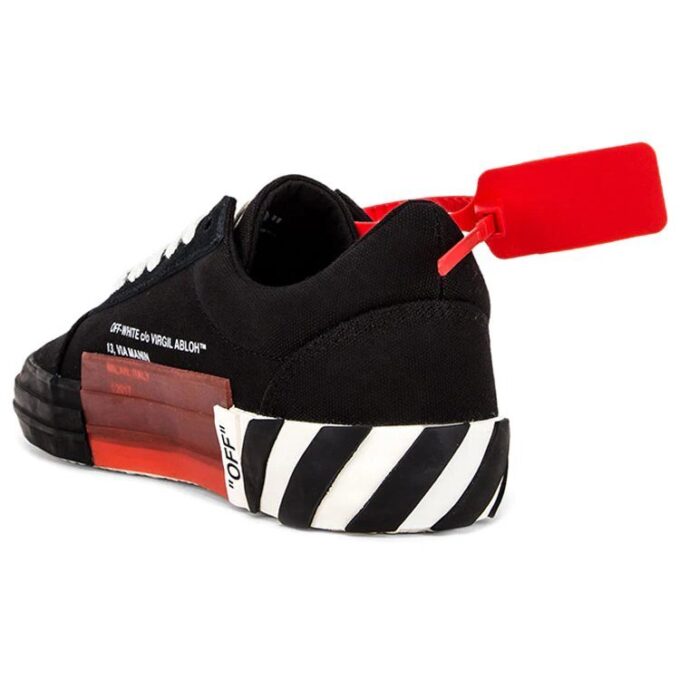 Off-White Vulc Low Top «Black»