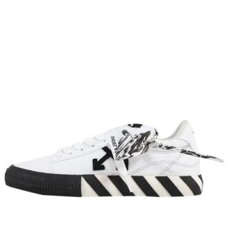 Off-White Vulcanized Sneakers svart/hvit