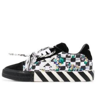 Off-White vulkaniserte lave sneakers svart/hvit