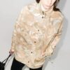 Off-White x Browns 50 Jakke med trykk i samarbeid med merkevaren Camo