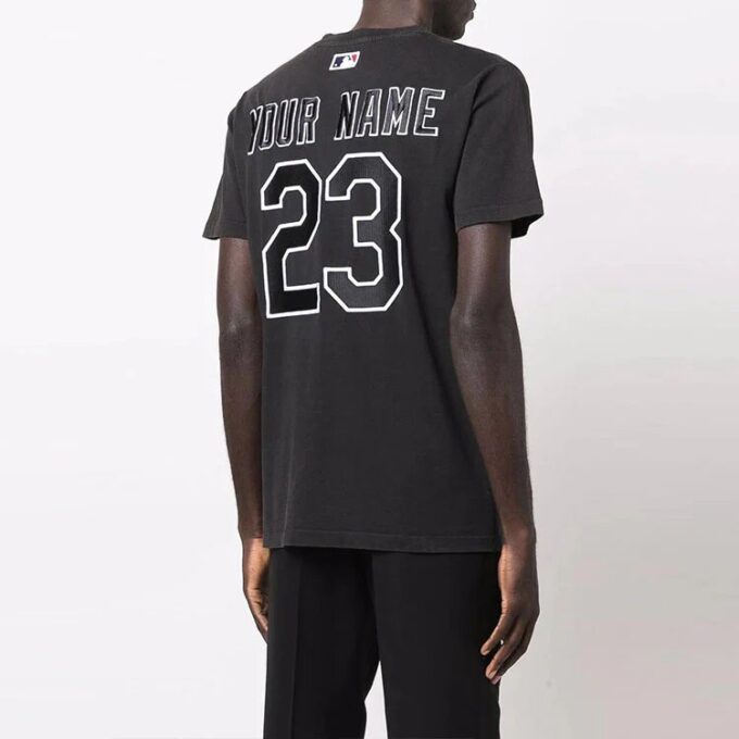 Off-White x New Era x MLB Crossover SS22 Logo-trykk Kortærmet Vanlig versjon Svart