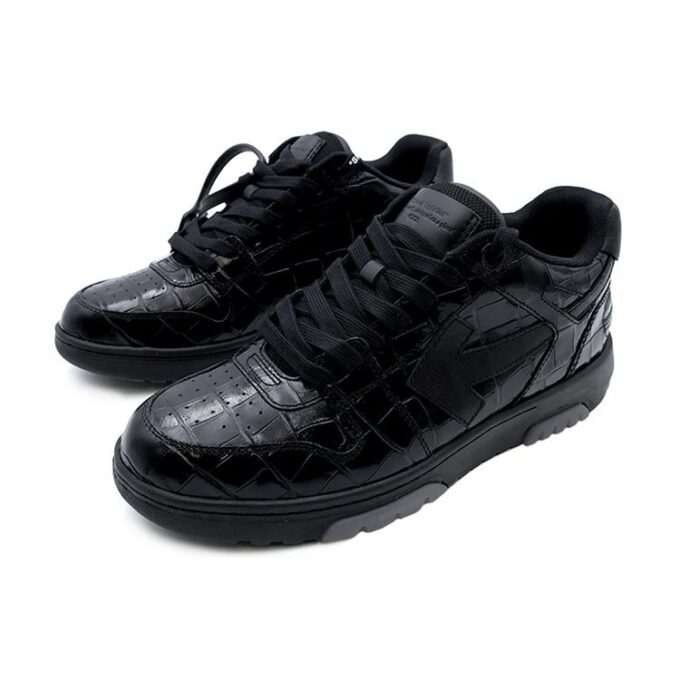 Out Of Office Chunky Sneakers «Black»